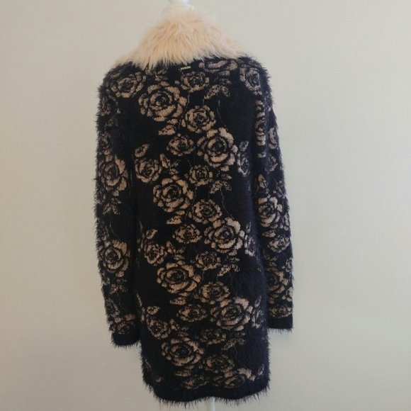 Black Rivet Black/Blush Rose Cardigan - Small NWT - Picture 5 of 8